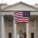 США налагают визовые правила для беременных женщин